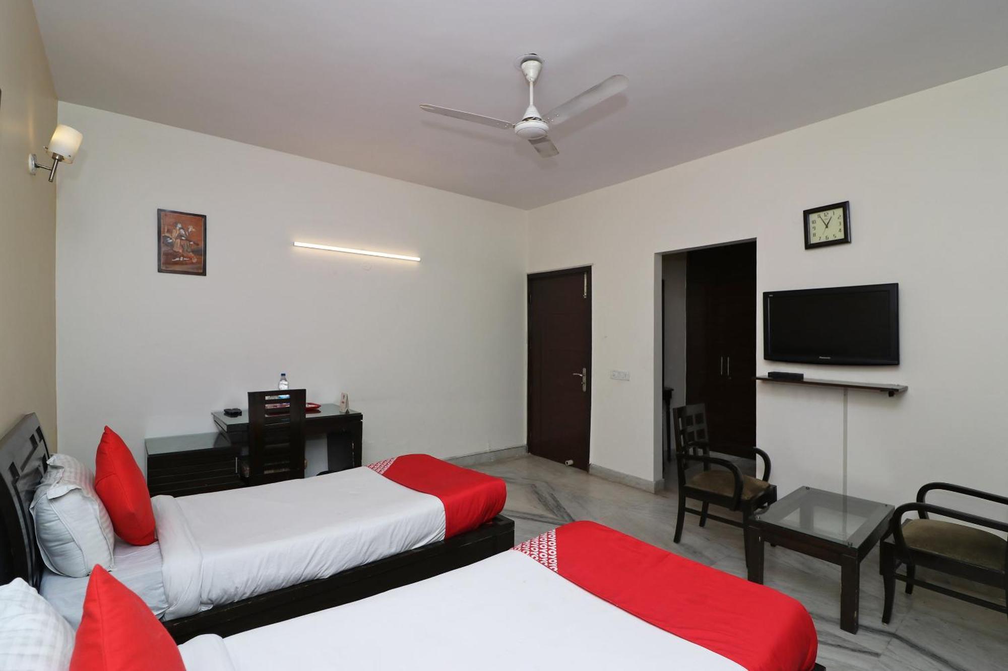 גורגאון Hotel O Aravali Residency מראה חיצוני תמונה